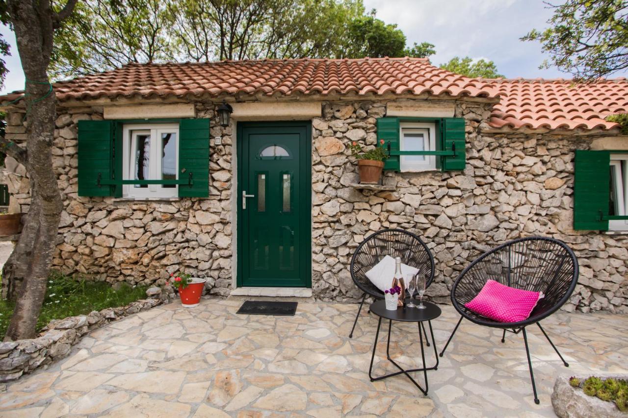 Kalpic Suites & Villa Lozovac Exterior photo