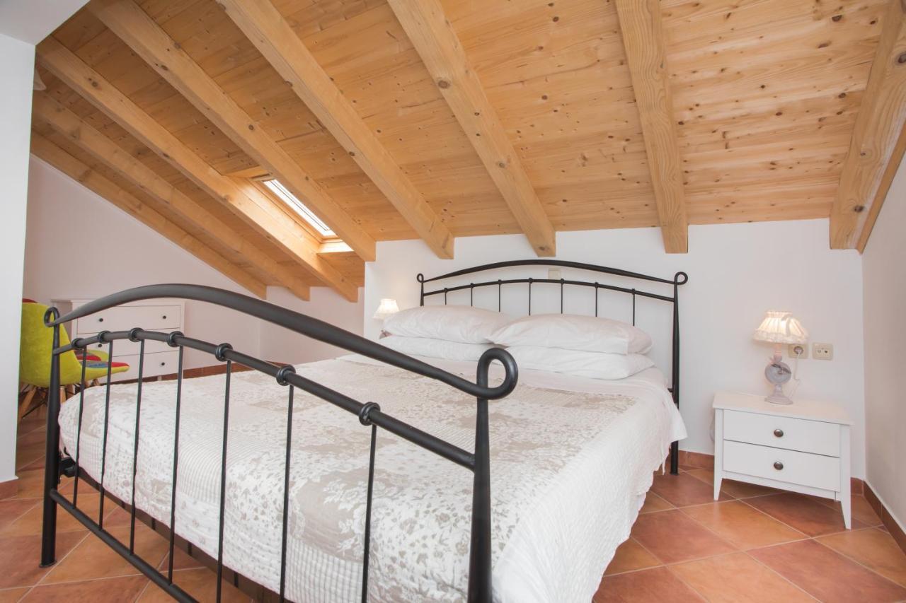Kalpic Suites & Villa Lozovac Exterior photo