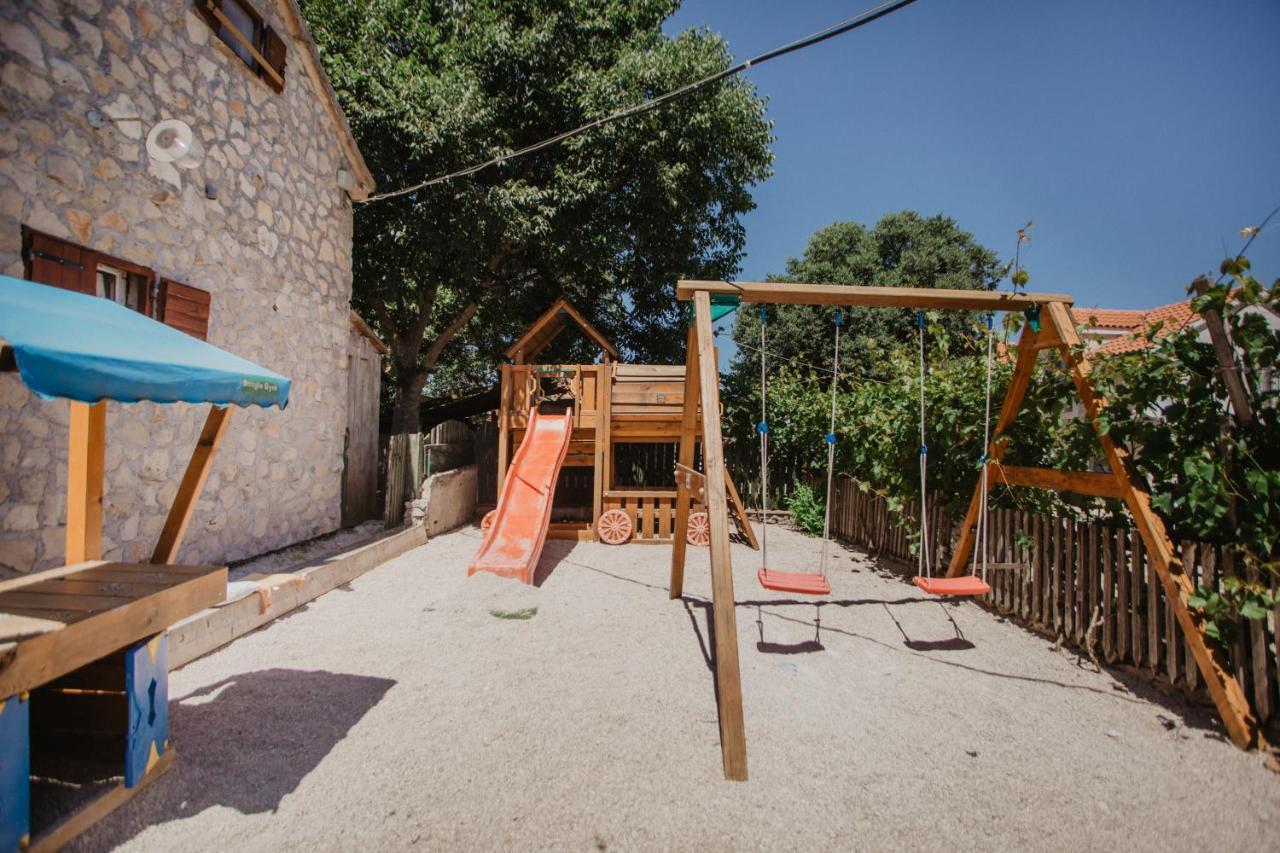Kalpic Suites & Villa Lozovac Exterior photo